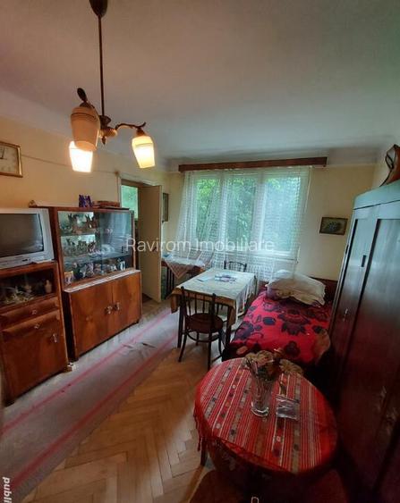 Garsoniera in bloc de apartamente, pe Aleea Parcului, libera