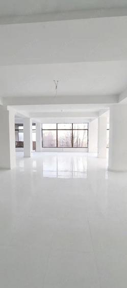 De inchiriat spa?iu premium - 2