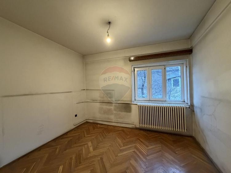 Casă de vânzare – Strada Turbinei | Floreasca - 23