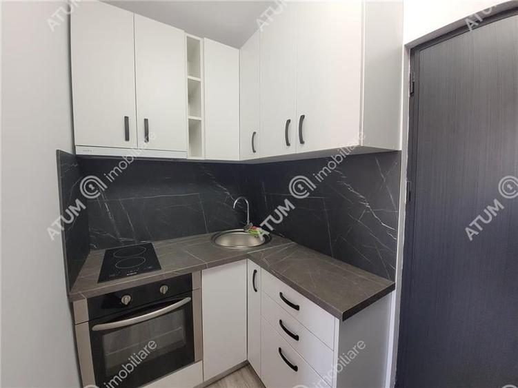 Garsoniera complet renovata la etaj intermediar in zona Terezian Sibiu - 2