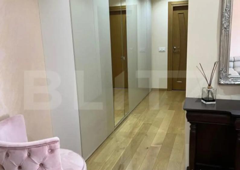 Apartament de vanzare, cu 3 camere, etaj intermediar, decoma - 10