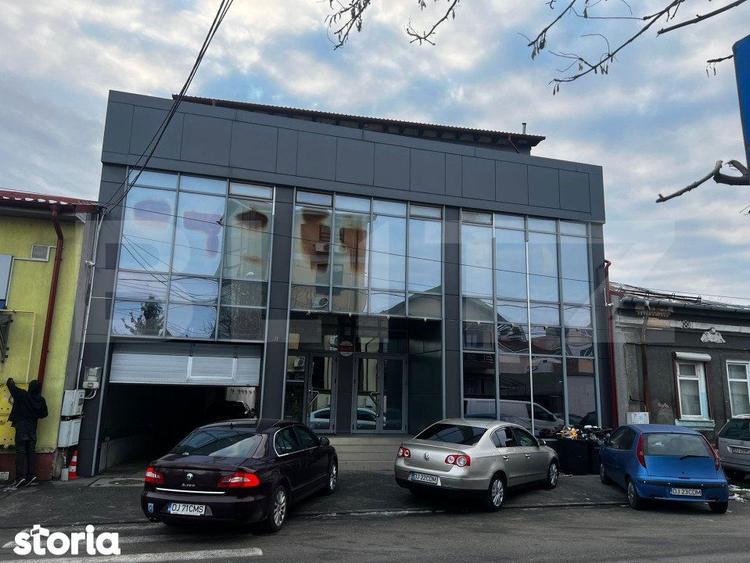Spatiu comercial situat in inima orasului, ideal pentru afacerea ta - 3