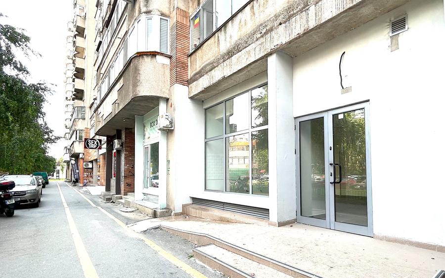 Spatiu comercial stradal cu dublu acces - 1