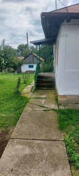 Vand casa + anexe si gradina - 8