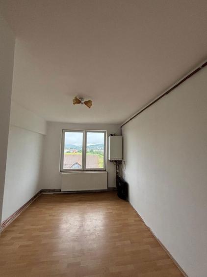 Garsoniera de vanzare - 1