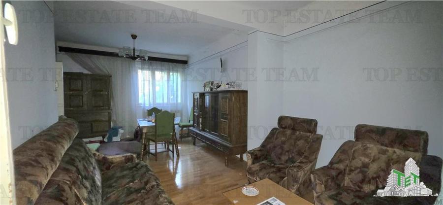 Vanzare Teren cu casa 6 Camere Renovabila - Zona Chibrit Expozitiei - 4