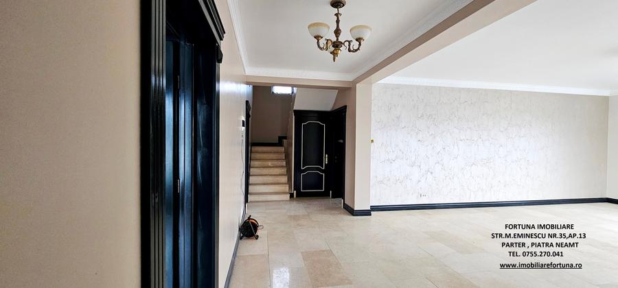 Proprietate moderna si eleganta, in cartier rezidential Piatra Neamt - 1