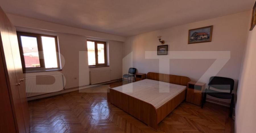 Inchiriere Casa 4 camere, 3 Dormitoare, Sufragerie, 2 Bai, - 14