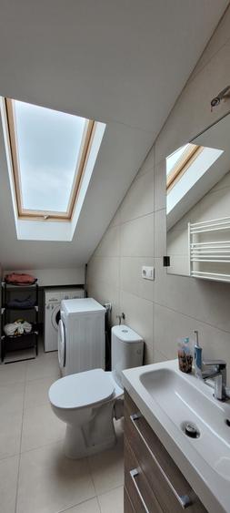 De vânzare apartament cu trei camere în Bună Ziua - 6