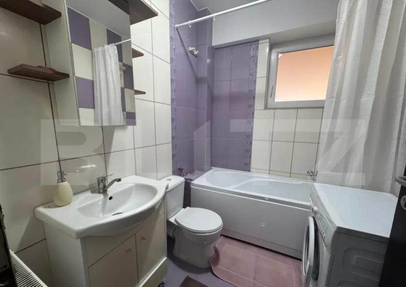 Garsoniera de inchiriat, 30 mp, zona 1 Mai - 7