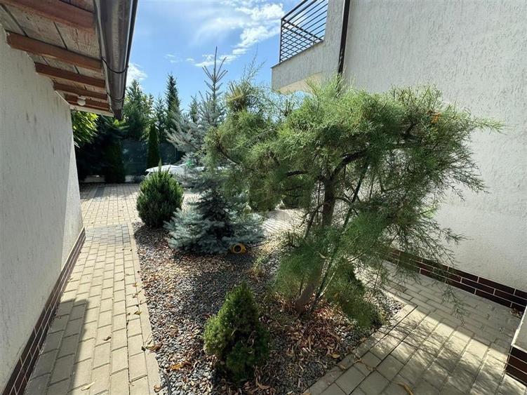 Vila P+1 de vanzare in Livada constructie caramida an 2020 - 20