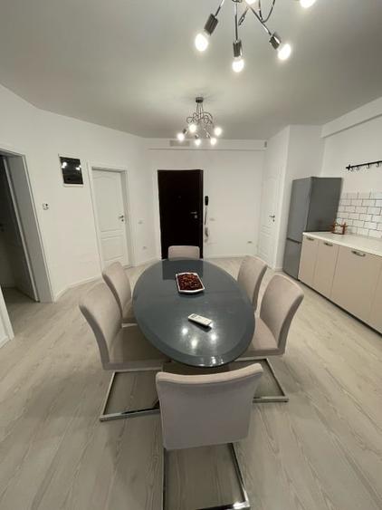 Apartament de inchiriat 4 camere Aron Cotrus Herastrau - 1