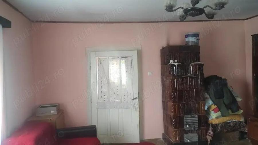 Gospodarie de vanzare in Oarta De Jos cu anexe si 49 ari teren - 2