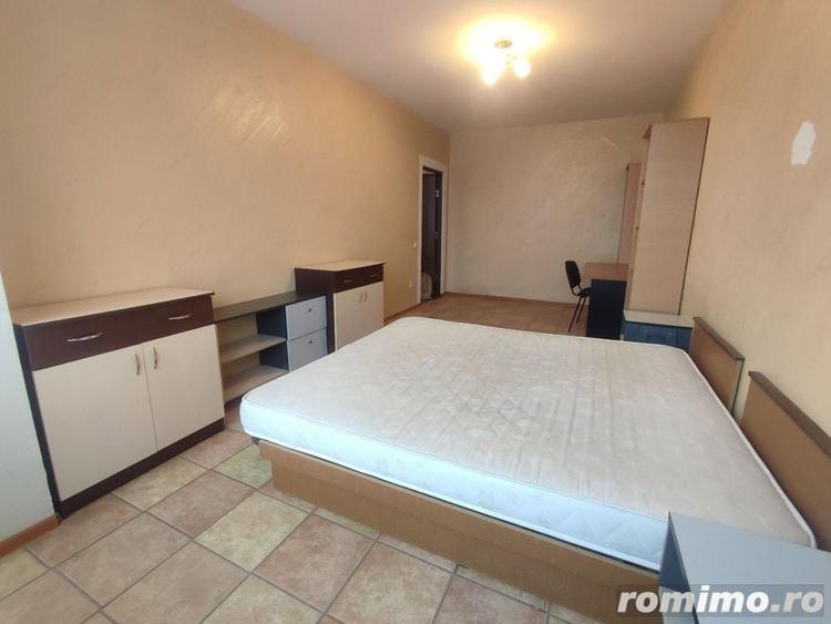 Garsoniera cu centrala proprie de inchiriat in zona Mosilor - 2