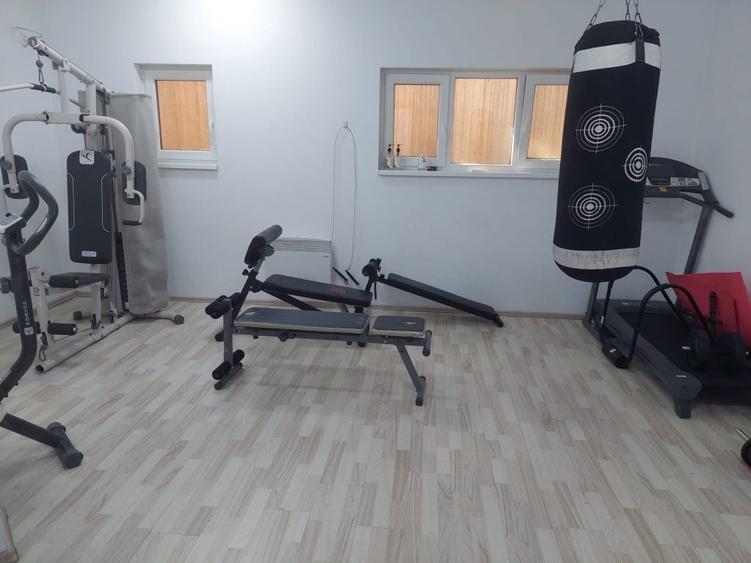 Inchiriez apartament, Tel 0728900700 - 5