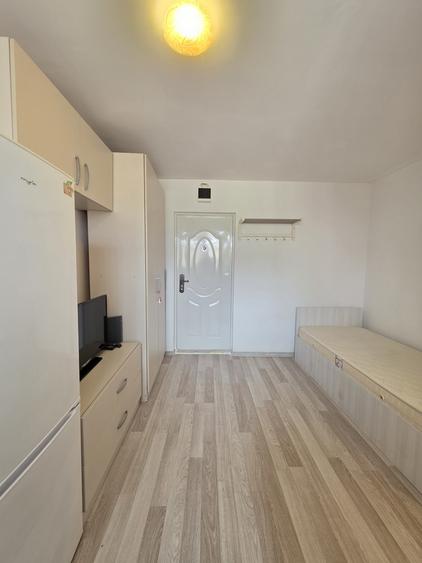 Piata Trapezului, Aleea Mizil, 5 minute metrou - 7