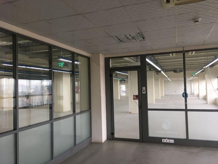 SPATIU INDUSTRIAL SHOWROOM - depozit cu showroom Cal. Grivitei - 6