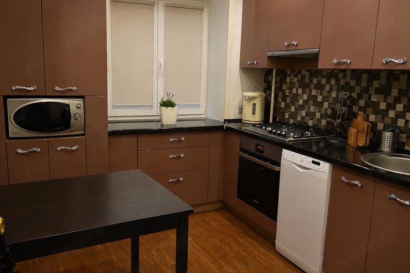 De vanzare apartament cu 2 camere in zona Sagului - 2