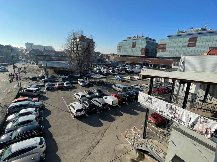 Piata 700, Unirii, spatiu SAD 619,71mp/984 mp, ultracentral,parcare - 4