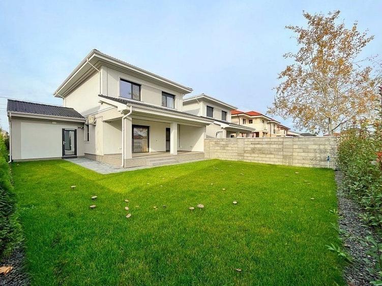 Casa cu Garaj - 150 mp  + Terasa 20 mp  - 329 000 euro - 1