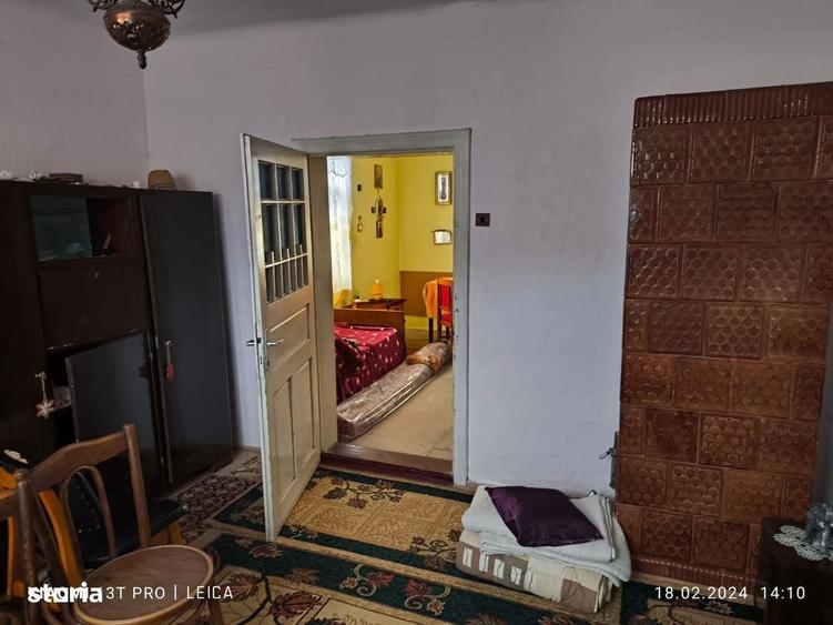 Casa De Vanzare + Anexe 2500 Mp / Putna - 13