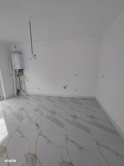 Casă cu 4 camere cu Teren 412 Mp în Oncea