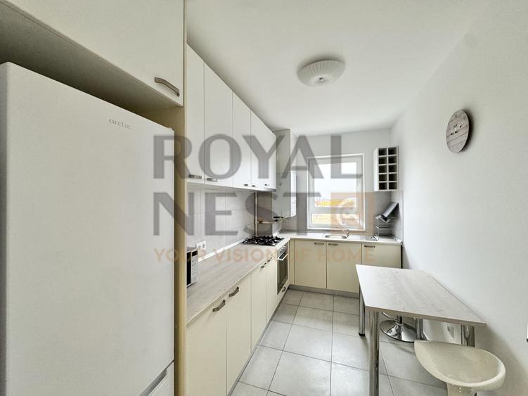 Inchiriez apartament cu 2 camere in Avantgarden3 - 5