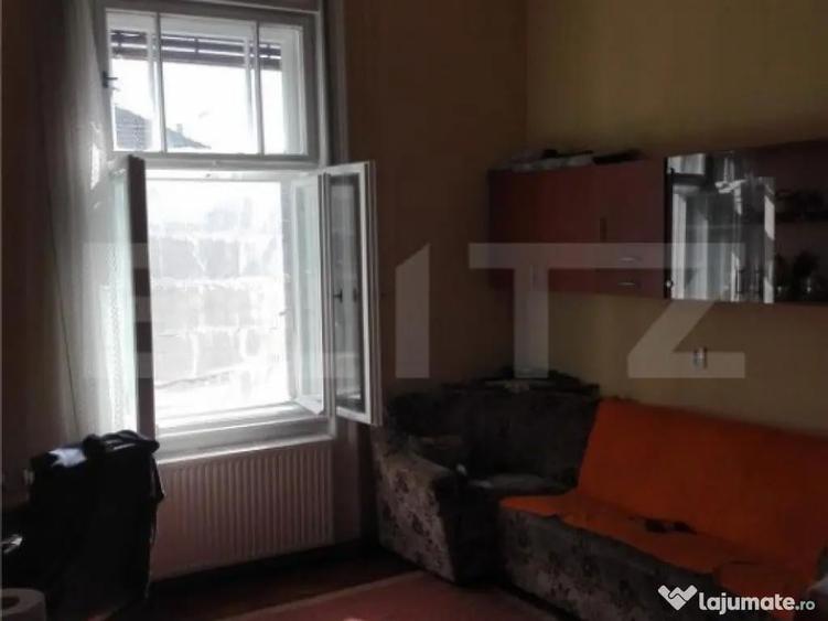 Casa individuala 220 mp, teren 2100 mp, zona Titulescu - 3