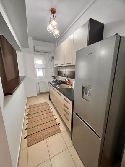 Inchiriez garsoniera MILITARI RESIDENCE, str Tineretului, nr. 13 - 6