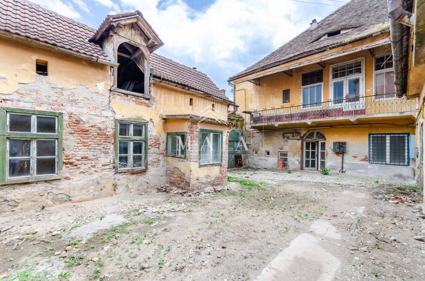 Proiect hotel, 24 camere, teren 670 m, Str 9 mai-Centru - 14