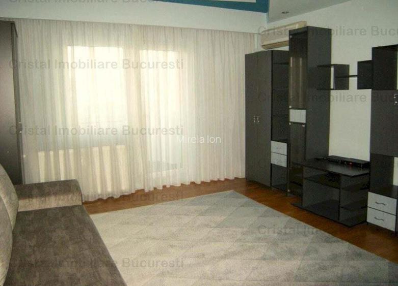Vanzare Garsoniera 5 min Vitan Mall Bloc MIXT