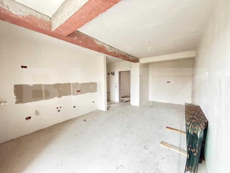 Apartament cu 2 camere semidecomandat în Braytim