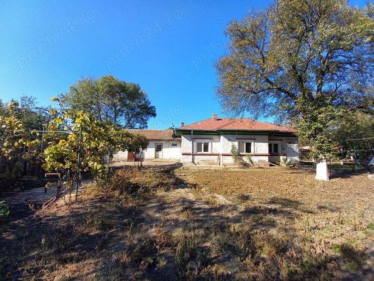 Vand casa langa Bucuresti, sat Ghergani, oras Racari, Dambovita - 2