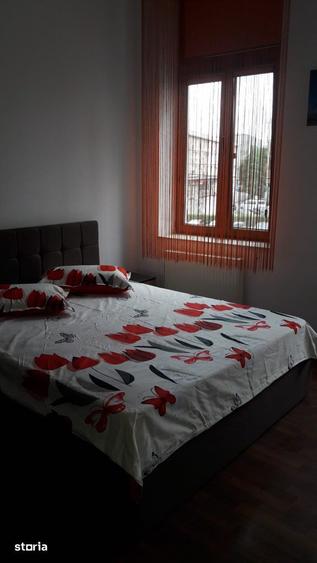 Ultracentral(H.Prahova),apartament 2 cam,1/4,de inchiriat - 4