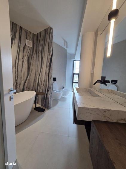 Vila cu arhitectura futurista si design avangardist la Cheie - 10