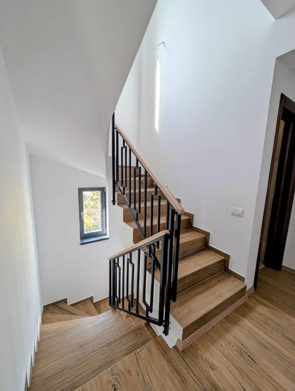 Parc,promenada-Chiajna,case elegante P+E+M gata de mutare,finisaje calitative - 8