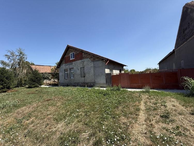 Casa se vanzare Bulgarus Timis ( inchiriere pe termen lung) - 1