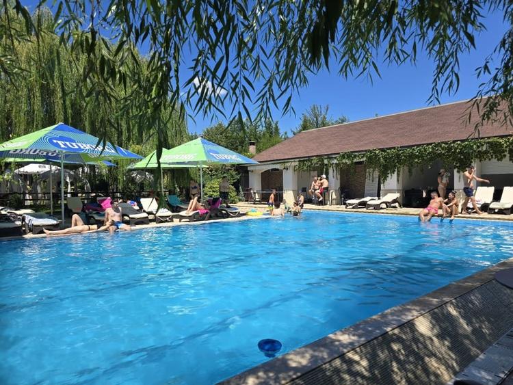 Pensiune Mont Blanc Eselnita Clisura Dunarii Comision 0 - 14