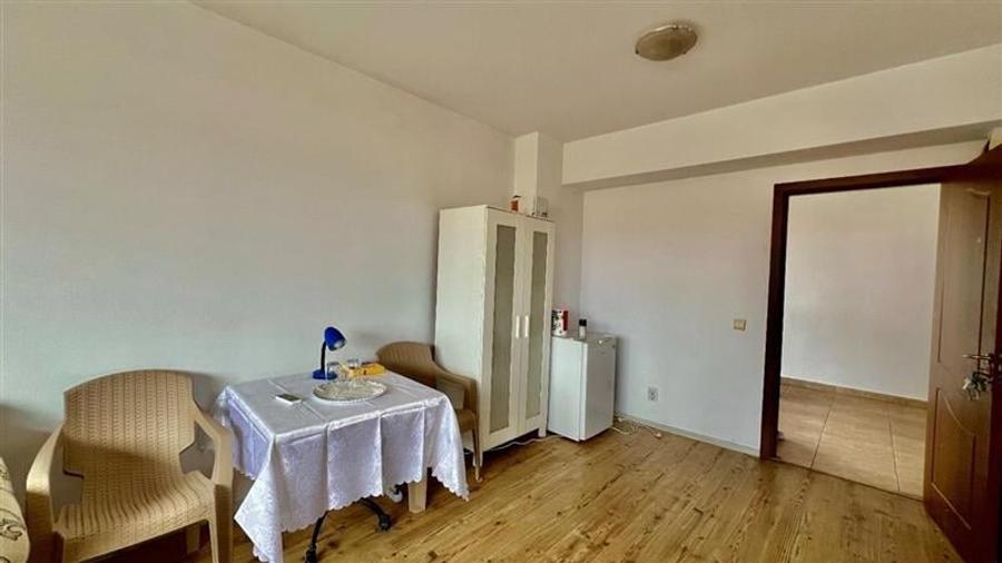 Vanzare cladire multifunctionala in Otopeni - Str. Polona - 33