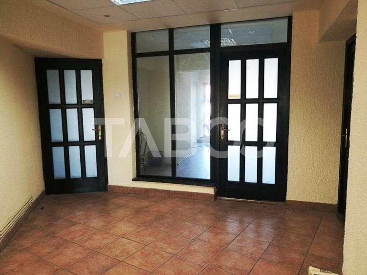 Spatiu de birouri  de vanzare  268 mpu zona Turnisor Sibiu - 1