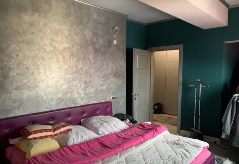 APARTAMENT 2 CAMERE DECOMANDAT+PARCARE SUB SI BOXA, LANGA LI - 12