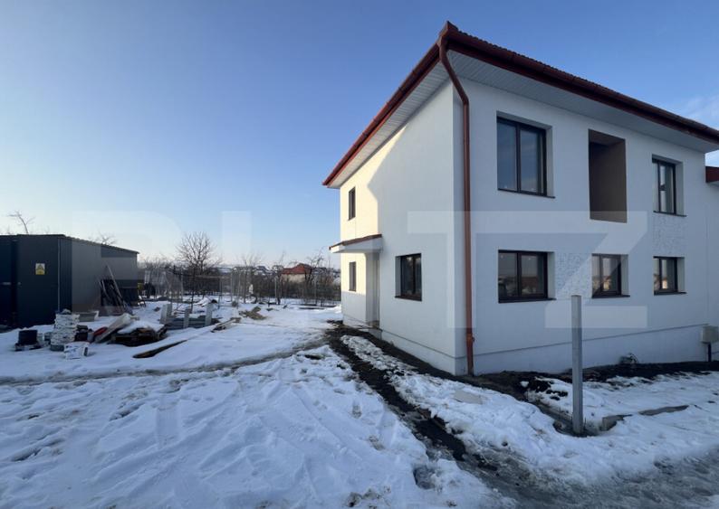 Casa cu 4 camere, curte amenajata - Sura Mica - 11