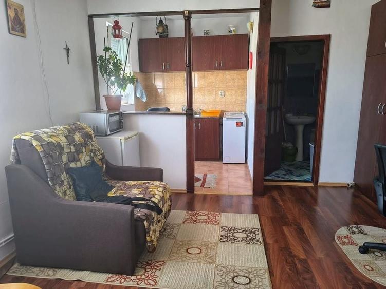 Garsonieră, 25 mp, Corneliu Coposu. 47 000 E. Comision 0 - 2