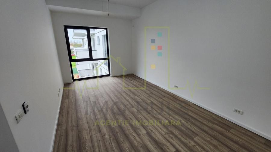 Apartament cu 3 camere decomandat în Giroc