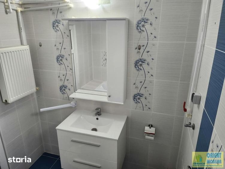 Casă cu 7 camere cu Teren 300 Mp în Nord