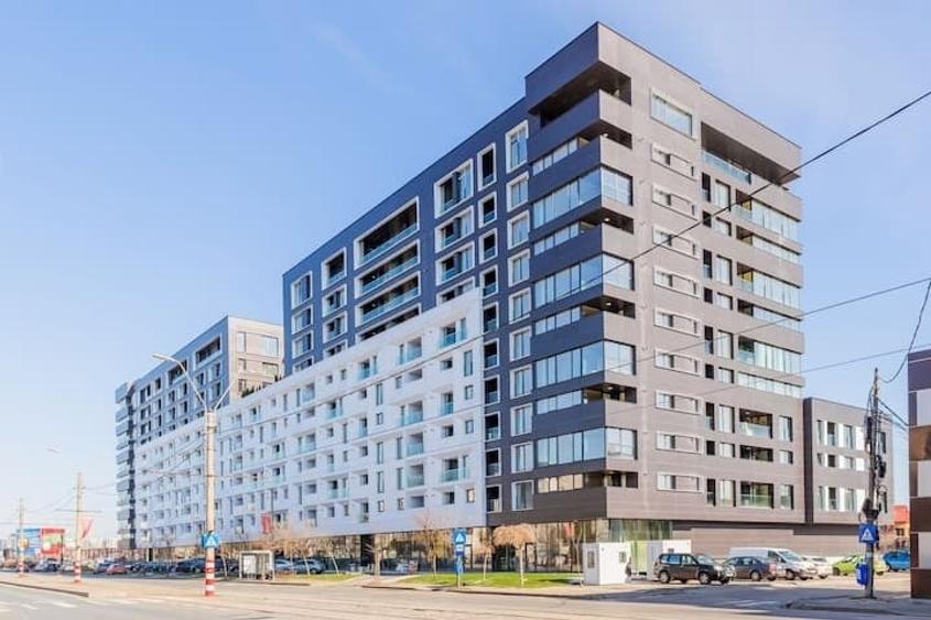 Apartament cu 2 camere decomandat, mobilat în Barbu Văcărescu