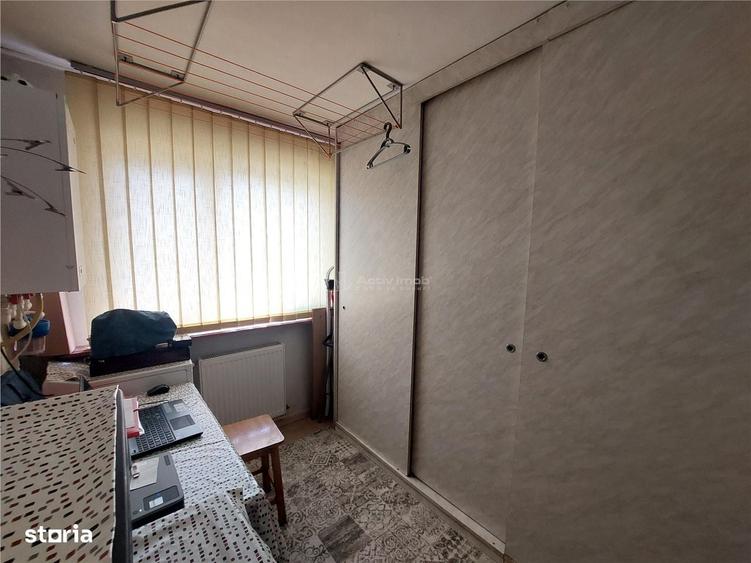 Apartament cu 3 camere decomandat în Micro 14