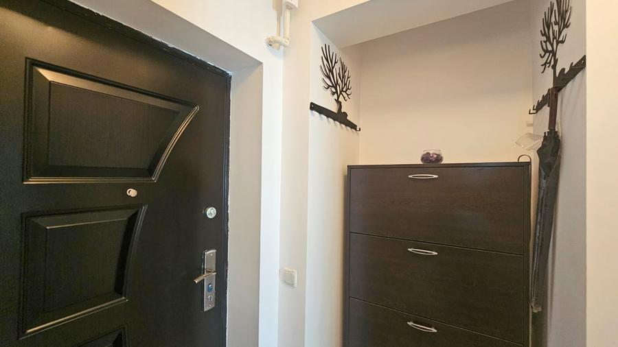 Apartament cu 3 camere decomandat în Chiajna