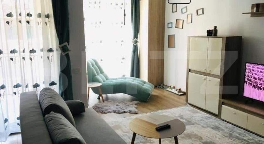 Apartament cu 2 camere semidecomandat, mobilat în Bună Ziua