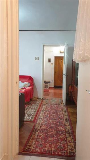 Apartament cu 2 camere semidecomandat în Hipodrom